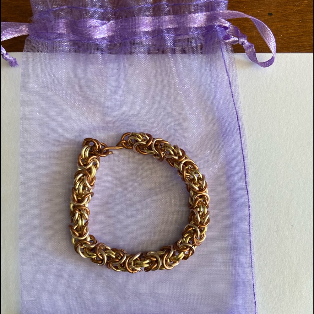Bracelet